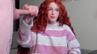 sledadora's Live Cam