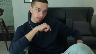 KaydenDrew's Live Cam