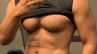 Lucas MG's Live Cam