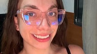 Laura Gabriela's Live Cam