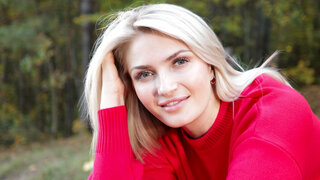 MaryLourens's Live Cam