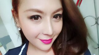 AkeshaYnna's Live Cam
