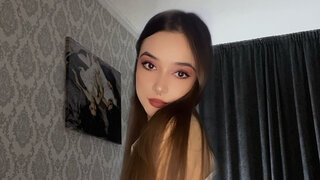 KatrinPirs's Live Cam