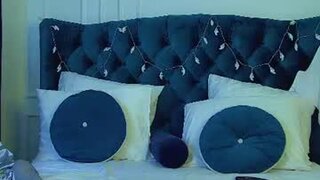 KaylaMous's Live Cam