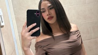 KristineAsli's Live Cam