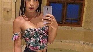 Boneca Dotada's Live Cam