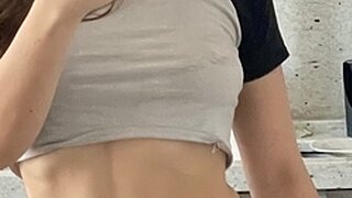 Sofia Lavoie's Live Cam