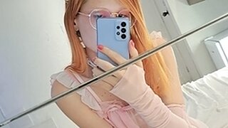 Lunes Doll's Live Cam