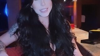 Mari Sobral's Live Cam