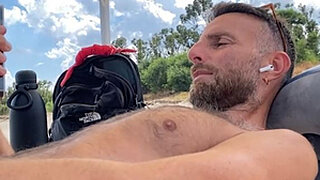RealUzReloaded's Live Cam