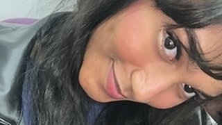 Bella Divine's Live Cam