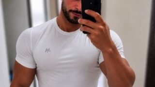 Kiko Dotado's Live Cam