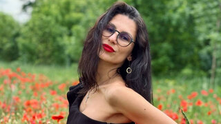 LuisaDekar's Live Cam