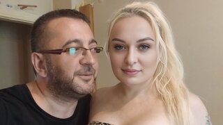 SelinSedat's Live Cam