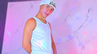 Trio_twink_hot's Live Cam