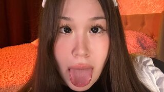 Mina's Live Cam