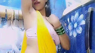 YourSanam's Live Cam