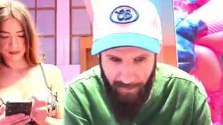 emmycb's Live Cam