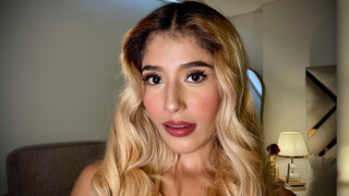 AuroraMonrroe's Live Cam
