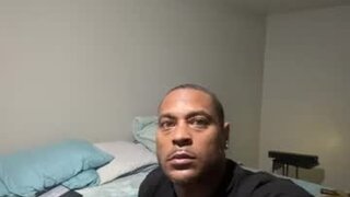 greeneyetwin's Live Cam