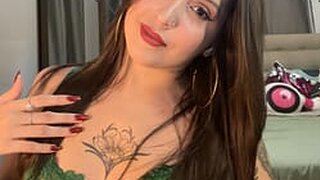 Lua Brito's Live Cam