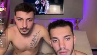 DominicValente's Live Cam