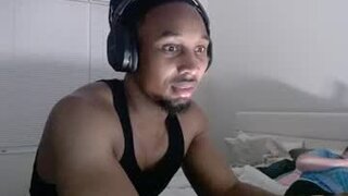 boy_kino's Live Cam