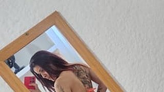 Amanda Aryel's Live Cam