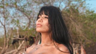 angiemcqueen's Live Cam