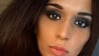 Raissinha Delici's Live Cam