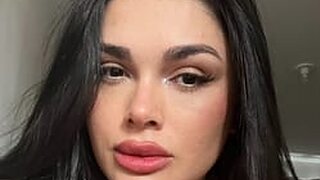 Cami 88's Live Cam