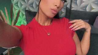 mina-babe's Live Cam