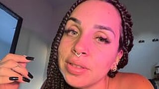Luna 2412's Live Cam