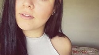 Isabelle's Live Cam