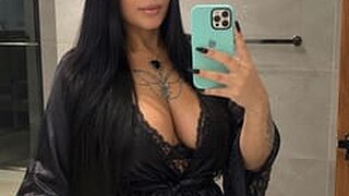 Tais's Live Cam
