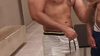 Muscle Lush's Live Cam
