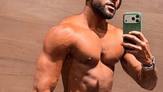 Black Dominador's Live Cam
