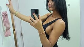 Nicolle Lais OFC's Live Cam