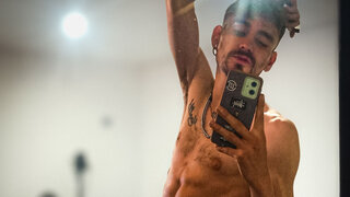 ZaynPresley's Live Cam
